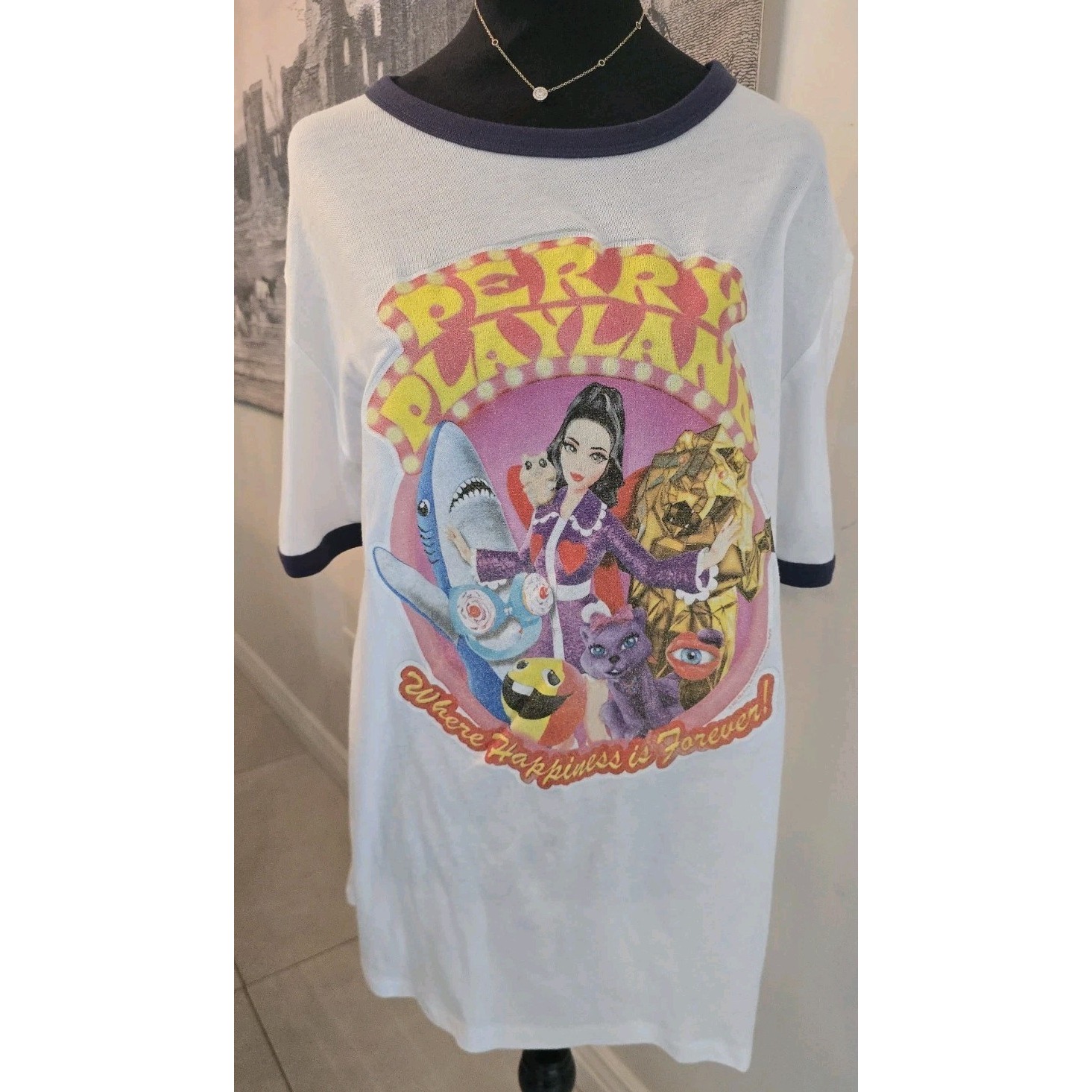 Pop Star Katy Perry Las Vegas Play Residency Official Tshirt Unisex Size Large